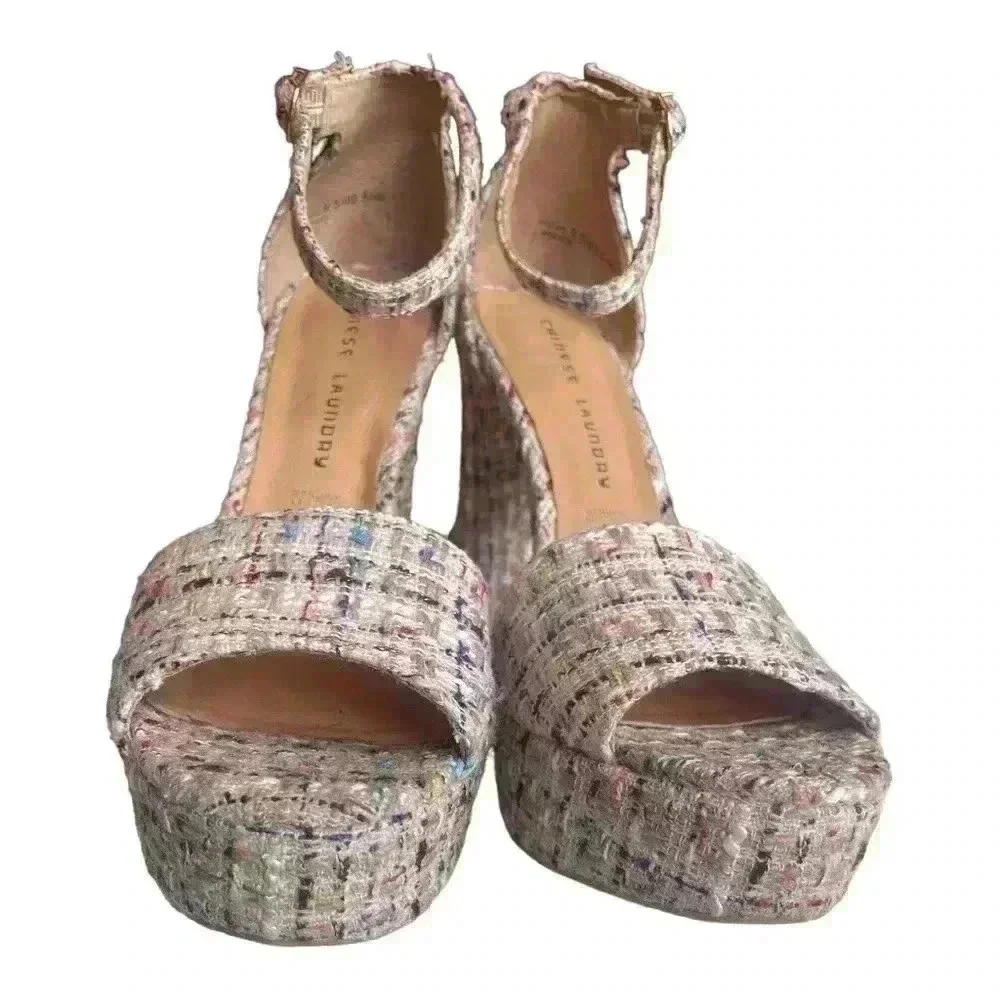 CHINESE LAUNDRY Avenue Tweed Sky High - chunky plaid platform shoe - size 9.5